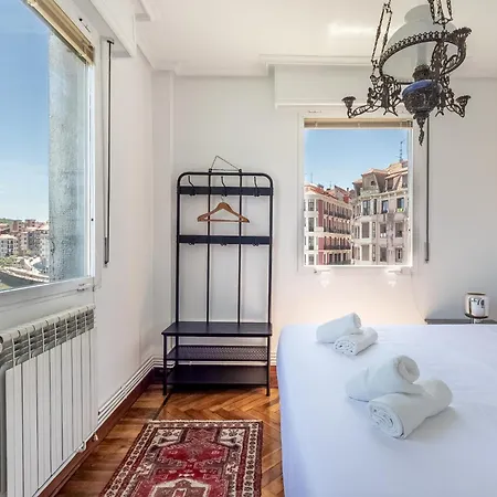 Apartment Con Vistas A La Ria Bilbao