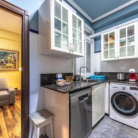 Con Vistas A La Ria *